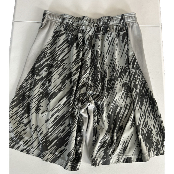 Nike Dynamo Dri-FIT Training Shorts Base Gray Size Large Gym Athletic Shorts 10" - Picture 5 of 11